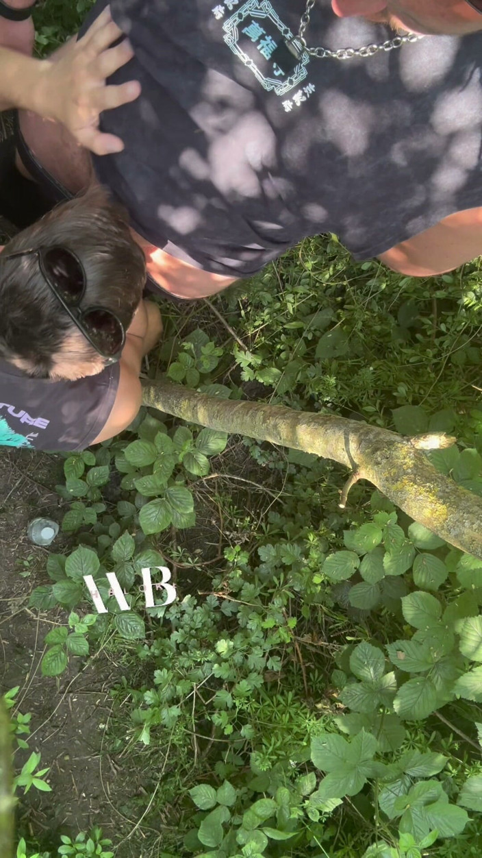 welsh_blokexxx: Cruisng Area BJ in the Woods