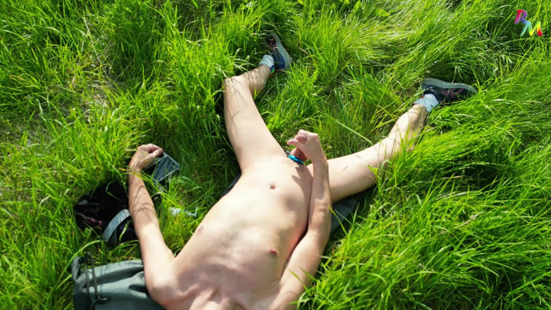 RainbowAdventures: Drone Porn... Secara literal! Drone Mengikuti Saya, Tonton Saya Berbogel...
