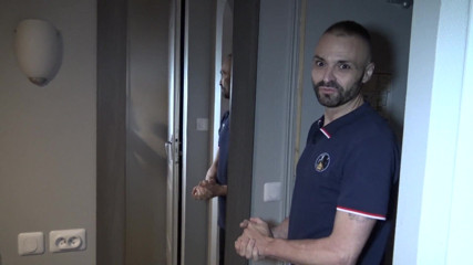 Gaybareback: Older stud fucked bareback by a twink from London