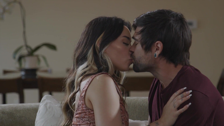 Doghouse Digital: Спійманий моєю зведеною сестрою 3_scene 3_sneaky зведеною сестрою