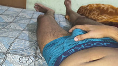 rruh_2024: युवा भारतीय ग्रामीण नीचे वाले लड़के की उसके पुराने काले पुरुष समलैंगिक दोस्त द्वारा चुदाई