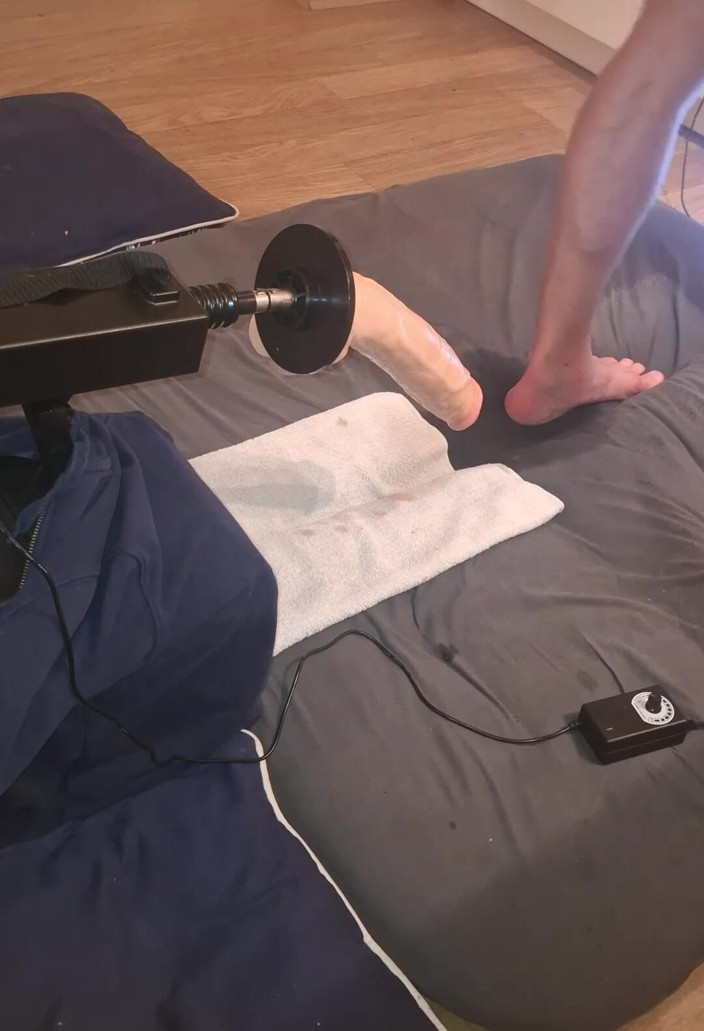 NoFace Twink X: Fucking Machine Is Almost Tearing My Ass Apart It Feels...