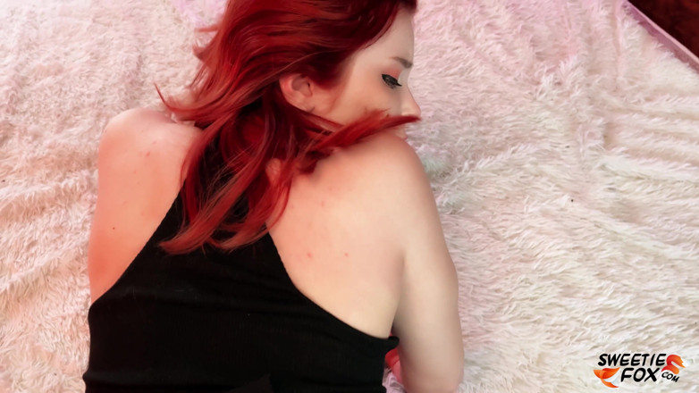 Sweetie Fox: Quente ruiva garganta profunda e sexo hardcore para gozar na...