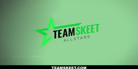 Team Skeet: All star snow bunny