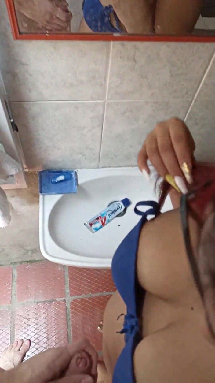 Pikaa6: 18-річна брюнетка з великими обвислими цицьками з Нью-Йорка, Сполучені Штати трахають великий член свого зведеного брата, частина 74