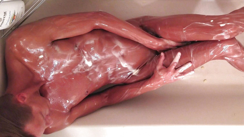 Jaymes Blonde: 被抹油