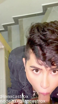 Un uomo etero sposato scopa un bel ragazzo peloso senza preservativo e lo manda a casa pieno di sperma