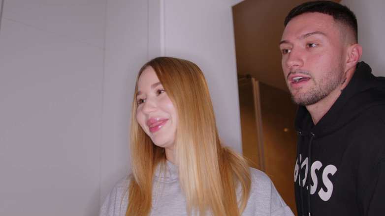 Rauls Bud: Angelic Blonde Amalia Davis Has No Way to Pay Rent