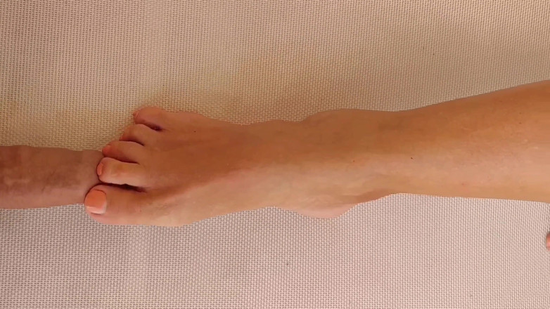 Selena701: Amatorska Blondynka Żona Lubi Footjob