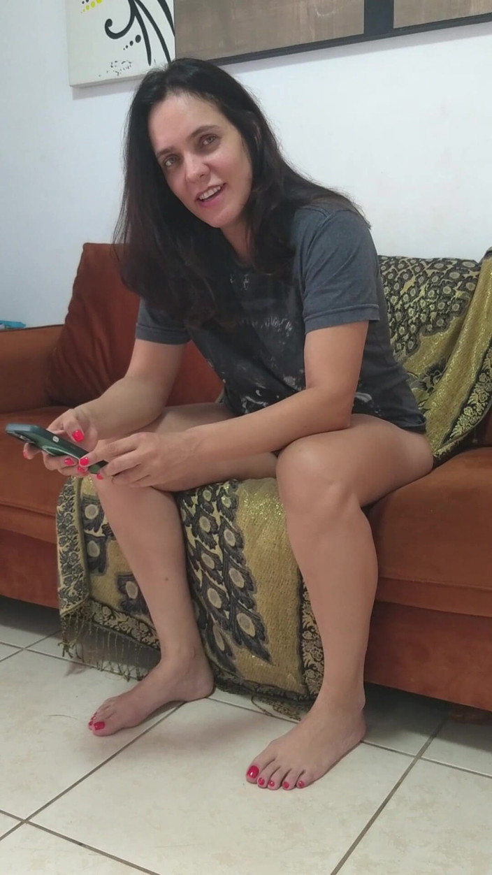 Mila Red Rabbit: बस नाचना और तुम्हारे लिए चिढ़ाना