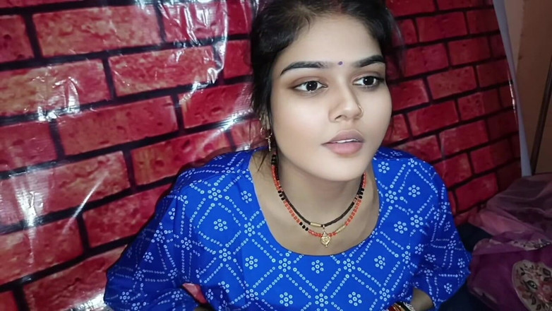 Ramashish: 新婚德西夫妇的第一次夜间性爱