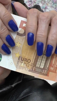 Moje modré nehty vás všechny oslabí, JOI Zničený orgasmus, Lady Victoria Valente