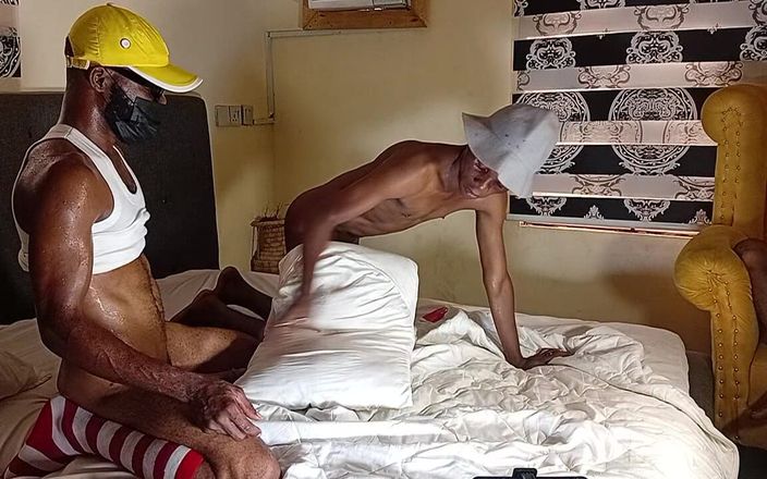 Chief_daddyy: Meio-irmão mais jovem da minha nova namorada