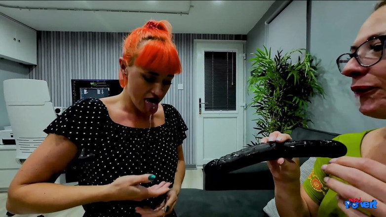 Nerd Pervert: Lola Rae - Bubble dublu