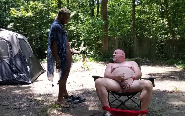beardaddychub: キャッチ！BBCは、森の中でクマがオナニーオフし、次に何が起こるかを見てください!
