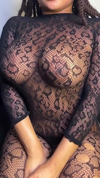 Ebony sexy obrovská prsa