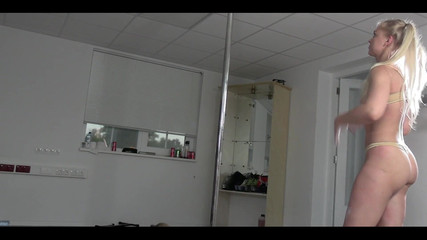 Siswet: Latihan tarian tiang