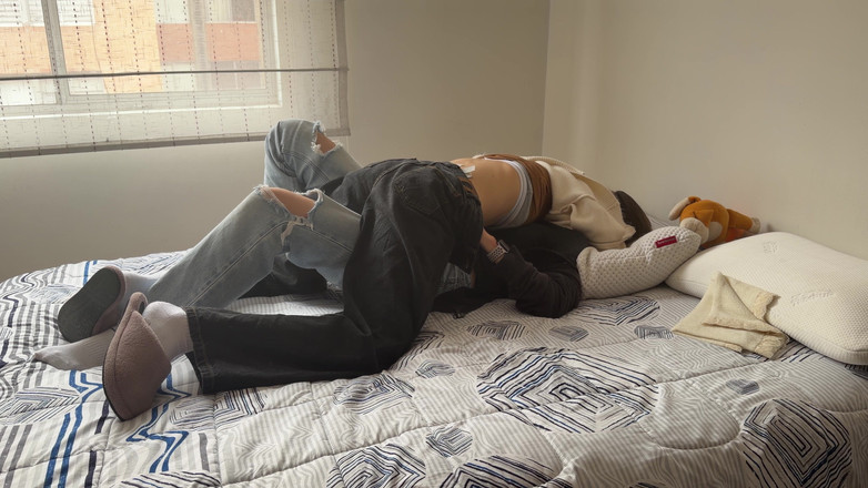 scarlettandc: Nos Frotamos Una Encima De La Otra