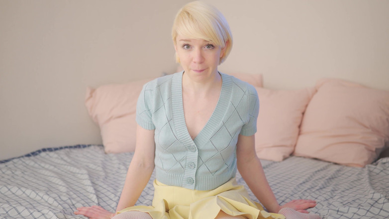 Jolie Lyon: La tua ragazza viene cornuta