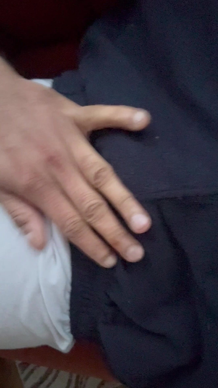 Aryan_for_ you: Buka baju dan mansubasi