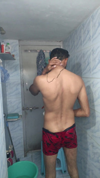 Get Bath Nude with Face