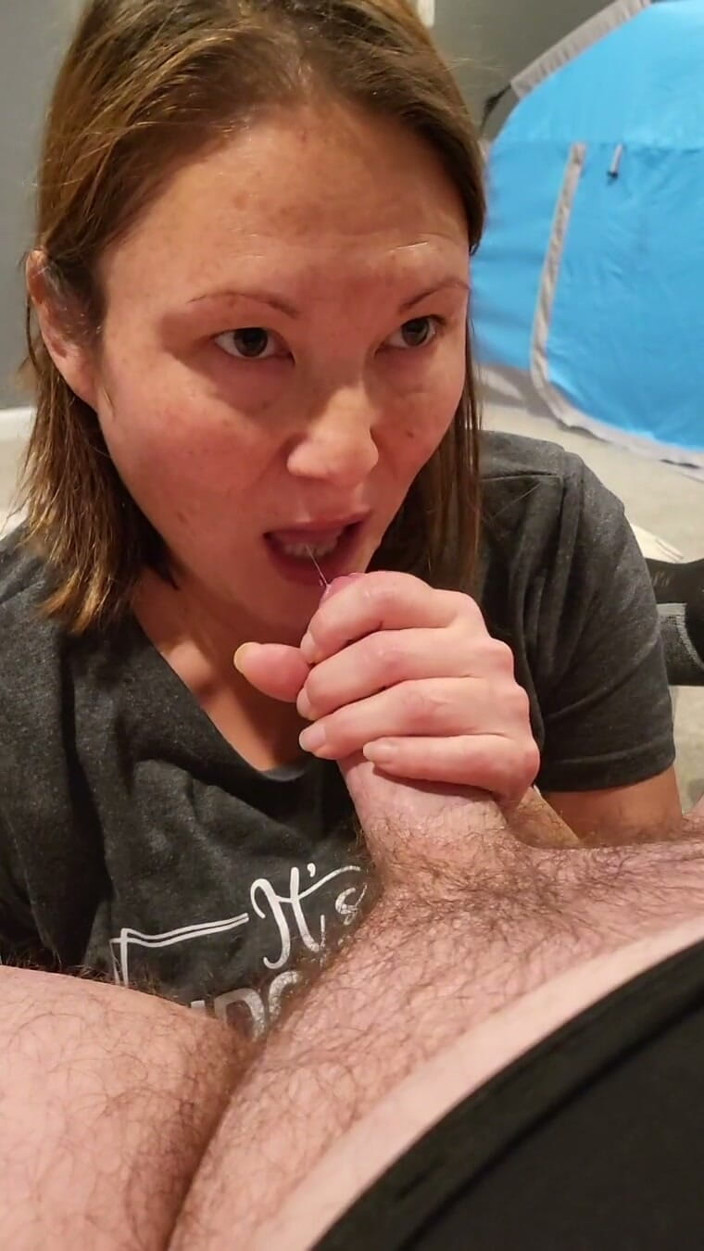 Biglefty10: Cock Sucking Goddess Cums Over and Over While Sucking and...