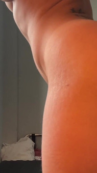 Zaťat ty glutes a mrkající zadek