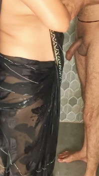 Une bhabhi tamoule était prête pour la fête, mais elle s’est fait baiser par son devar