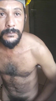 Трахаю пальцями мою дупу
