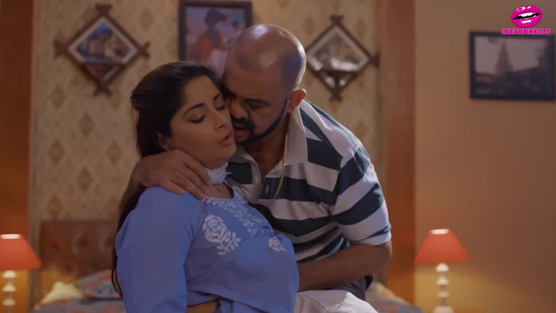 Indianpinklips: 欲求不満なモデルソニアの熱いフェラチオと激しくセックス