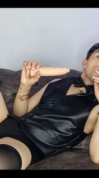 My First Day as a Virtual Prostitute