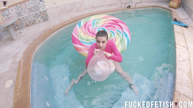 Fucked fetish: HD B2p 24 țâțe transparente baloane piscină gonflabile Ziua distracției