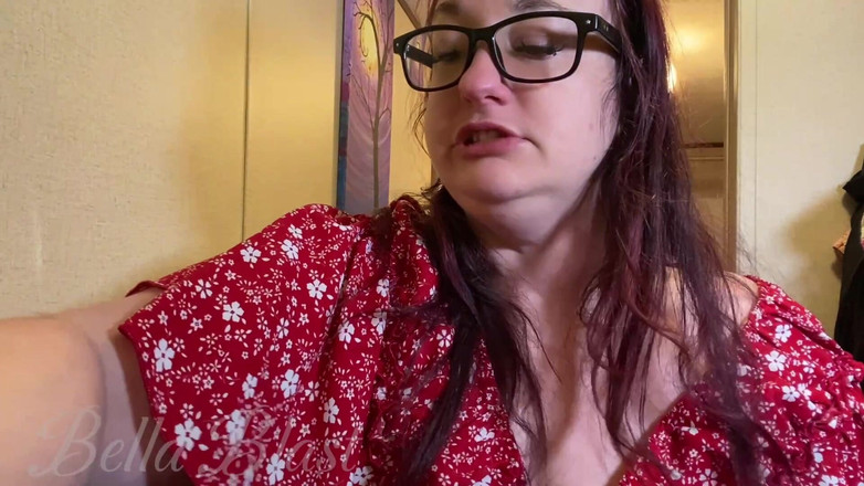 BellaBlast: Da vicino voyeurism Gulp, Chug e Burp! Bella Blast