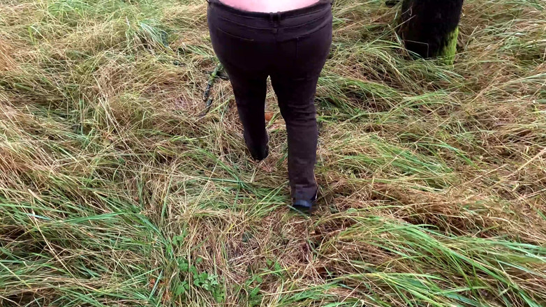 Bouncy Tits Action: Whipping Ass