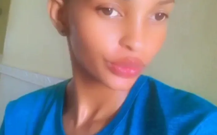 Siamohub: Join Me to Spend Day with Me