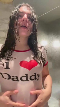 Sucking Beautiful Trans Girl in the Shower