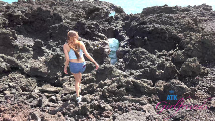 ATK Fans (Girlfriends): Vacanze virtuali in Hawaii con Sami Parker parte 1