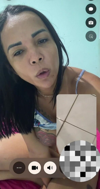 Renata Frazao: Dando