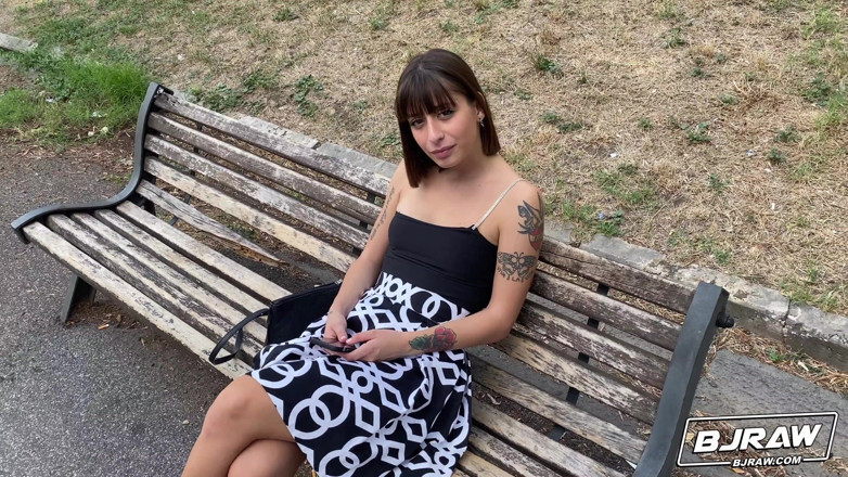 BJ Raw: BJRAW Silvia Soprano มีริมฝีปากโรมัน