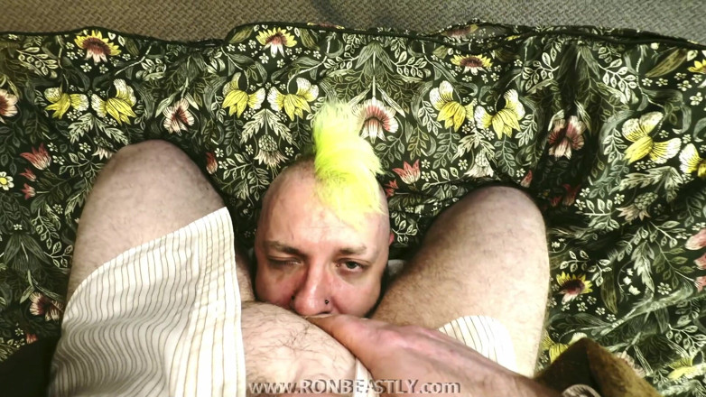 RonBeastly: Chlapec v kleci, část 2
