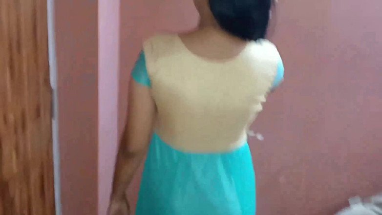 Apple Porn: My Stepbrother Touch My Big Tits and I Rub His...