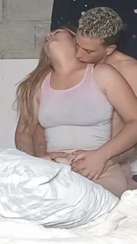 Profundo sexo anal em primeira pessoa