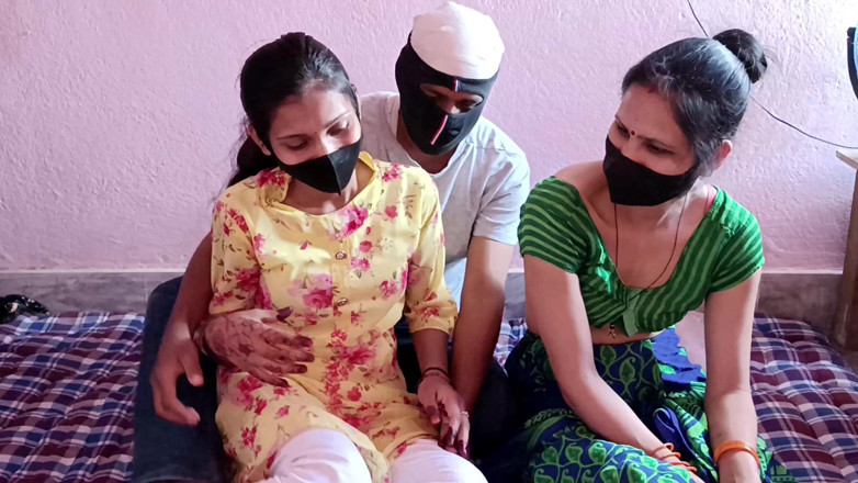 HousewifeGeeta: เย็ดทั้งเมียในบ้านและเมียข้างนอกพร้อมกัน