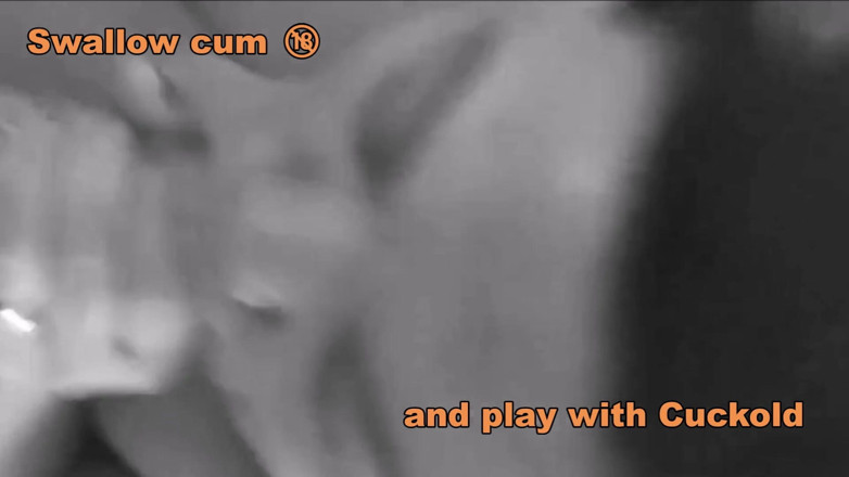 Cuckoby: Menelan air mani di depan cuckold