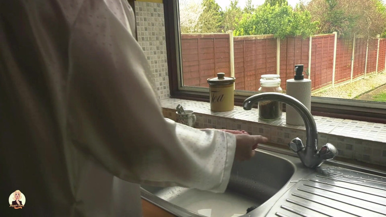 Maggie Moon: 視点:フェラチオとセックス