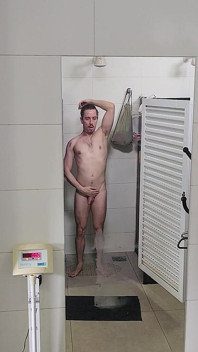 Mo memantulkan kontol di sekitar
