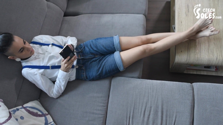 Czech Soles - foot fetish content: นิ้วเท้ายาวของเพื่อนร่วมงานแกล้งเย้าๆ POV