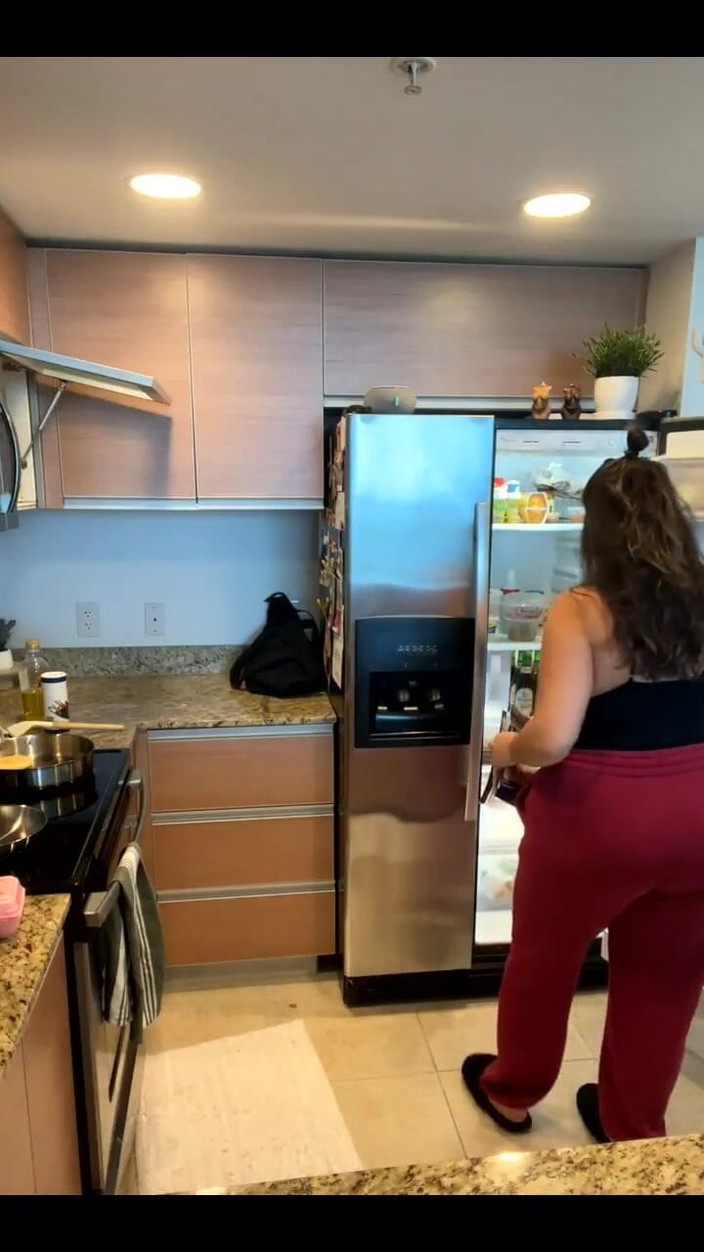 Dani Valentina: Dimineața în direct