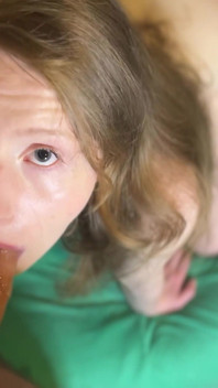 딥쓰롯 POV 오럴, 눈물 흘리며 입에 사정