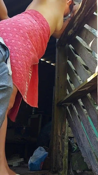 Dusche Funktioniert nicht, verheiratete frau bittet den hausmeister um Hilfe mit nur einem Handtuch und zahlt mit sex